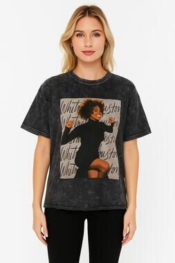 Whitney Houston Retro 1980s Tee Crew Neck Short Sleeve Black Raw Hem T-Shirt, M